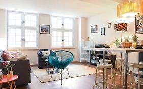 Charming Flat In A Calm Street At The Historic Heart Of Bayonne - Welkeys